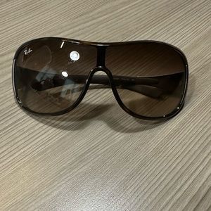 Ray-Ban Sunglasses